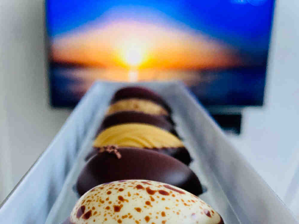 Ud af boxen og se muligheder. Påskeæg og solnedgang